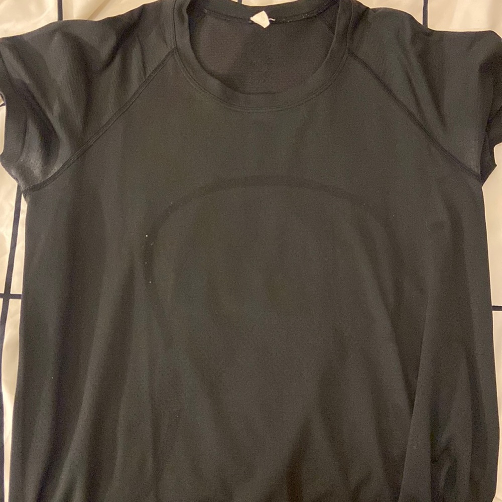 Lululemon black swiftly tech